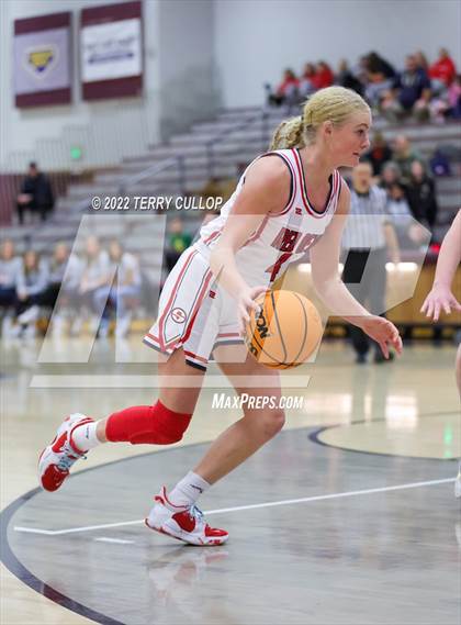 Thumbnail 3 in Springville vs. Herriman (Beetdigger Classic) photogallery.