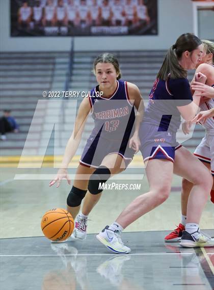 Thumbnail 2 in Springville vs. Herriman (Beetdigger Classic) photogallery.