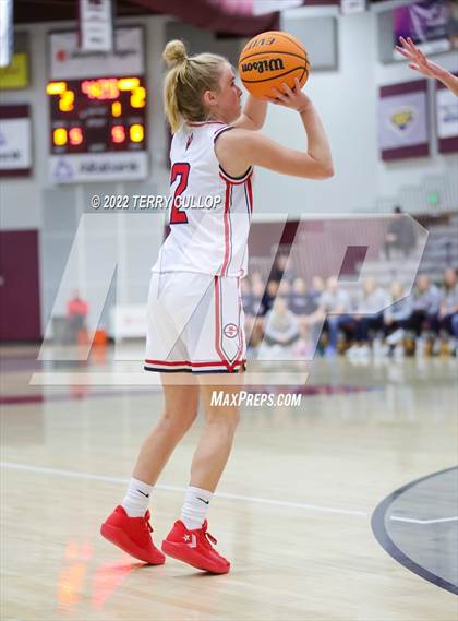 Thumbnail 3 in Springville vs. Herriman (Beetdigger Classic) photogallery.