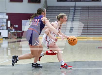 Thumbnail 3 in Springville vs. Herriman (Beetdigger Classic) photogallery.