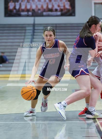 Thumbnail 1 in Springville vs. Herriman (Beetdigger Classic) photogallery.