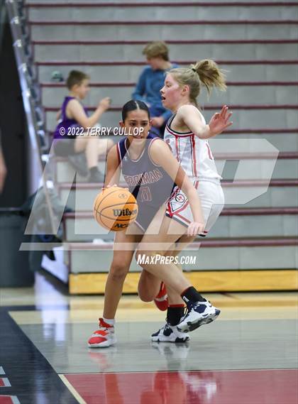 Thumbnail 3 in Springville vs. Herriman (Beetdigger Classic) photogallery.