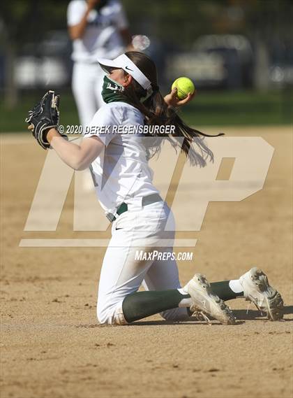 Thumbnail 1 in D'Evelyn vs Holy Family (CHSAA 4A Semifinal) photogallery.