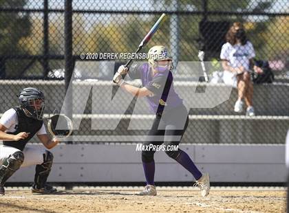 Thumbnail 3 in D'Evelyn vs Holy Family (CHSAA 4A Semifinal) photogallery.