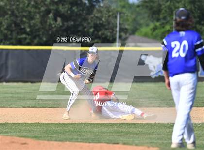 Thumbnail 3 in Homewood-Flossmoor @ Lincoln-Way East (IHSA 4A Sectional Semifinal) photogallery.
