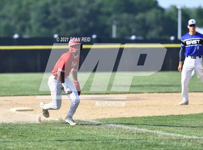 Thumbnail 2 in Homewood-Flossmoor @ Lincoln-Way East (IHSA 4A Sectional Semifinal) photogallery.