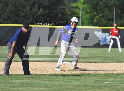 Thumbnail 2 in Homewood-Flossmoor @ Lincoln-Way East (IHSA 4A Sectional Semifinal) photogallery.