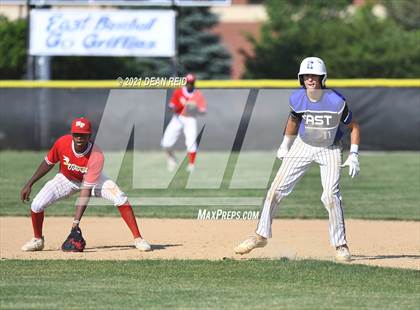 Thumbnail 3 in Homewood-Flossmoor @ Lincoln-Way East (IHSA 4A Sectional Semifinal) photogallery.