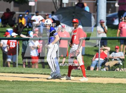 Thumbnail 3 in Homewood-Flossmoor @ Lincoln-Way East (IHSA 4A Sectional Semifinal) photogallery.