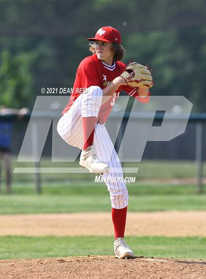 Thumbnail 1 in Homewood-Flossmoor @ Lincoln-Way East (IHSA 4A Sectional Semifinal) photogallery.