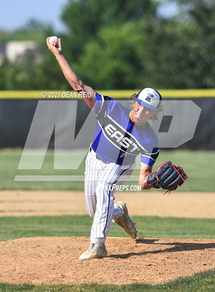 Thumbnail 1 in Homewood-Flossmoor @ Lincoln-Way East (IHSA 4A Sectional Semifinal) photogallery.