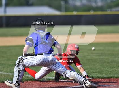 Thumbnail 2 in Homewood-Flossmoor @ Lincoln-Way East (IHSA 4A Sectional Semifinal) photogallery.