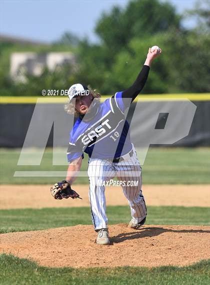 Thumbnail 1 in Homewood-Flossmoor @ Lincoln-Way East (IHSA 4A Sectional Semifinal) photogallery.