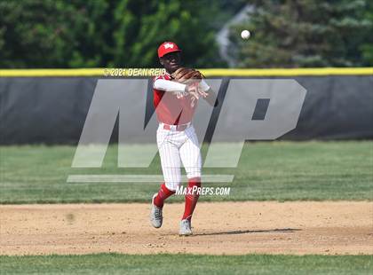 Thumbnail 1 in Homewood-Flossmoor @ Lincoln-Way East (IHSA 4A Sectional Semifinal) photogallery.