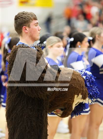 Thumbnail 2 in Ellwood City vs. Mohawk Area photogallery.