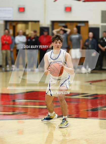 Thumbnail 2 in Ellwood City vs. Mohawk Area photogallery.