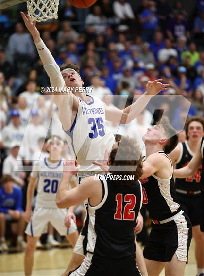 Thumbnail 3 in Ellwood City vs. Mohawk Area photogallery.