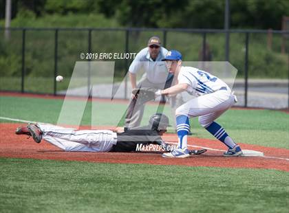 Thumbnail 1 in Mount Union vs. Franklin (PIAA 3A Semifinal) photogallery.