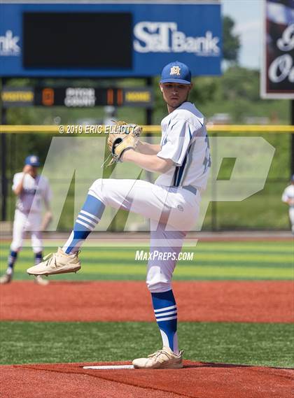 Thumbnail 2 in Mount Union vs. Franklin (PIAA 3A Semifinal) photogallery.