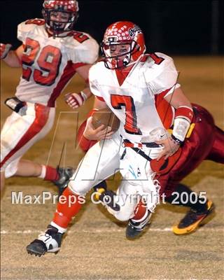 Thumbnail 2 in Hanford vs. Tulare Union (Section Playoffs) photogallery.