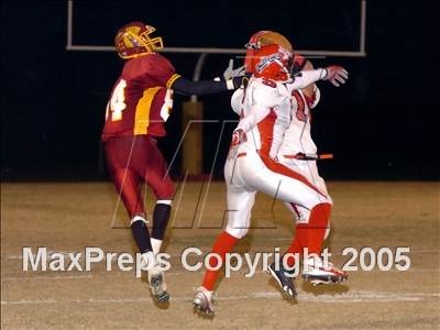 Thumbnail 3 in Hanford vs. Tulare Union (Section Playoffs) photogallery.
