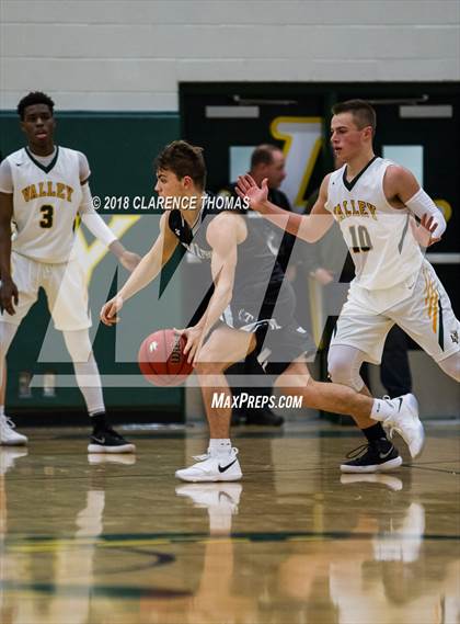 Thumbnail 1 in Dominion @ Loudoun Valley photogallery.