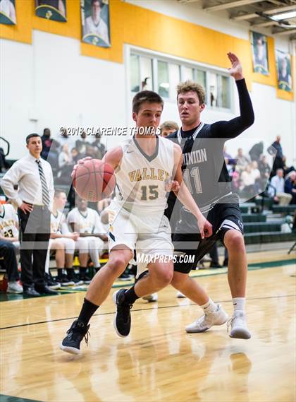 Thumbnail 3 in Dominion @ Loudoun Valley photogallery.