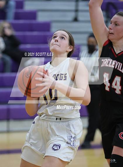 Thumbnail 3 in Bloom-Carroll vs. Circleville photogallery.
