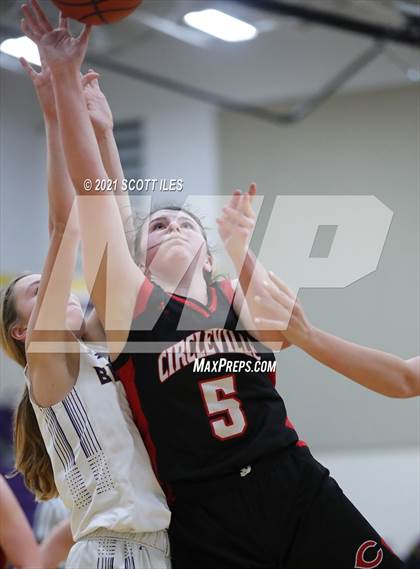Thumbnail 2 in Bloom-Carroll vs. Circleville photogallery.