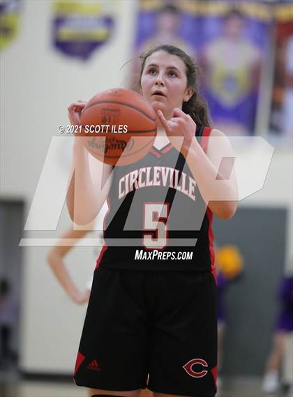 Thumbnail 3 in Bloom-Carroll vs. Circleville photogallery.