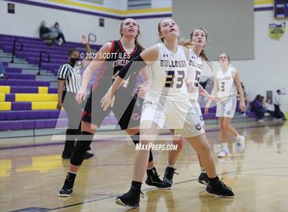 Thumbnail 2 in Bloom-Carroll vs. Circleville photogallery.