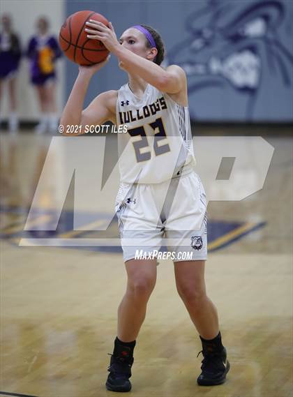 Thumbnail 1 in Bloom-Carroll vs. Circleville photogallery.