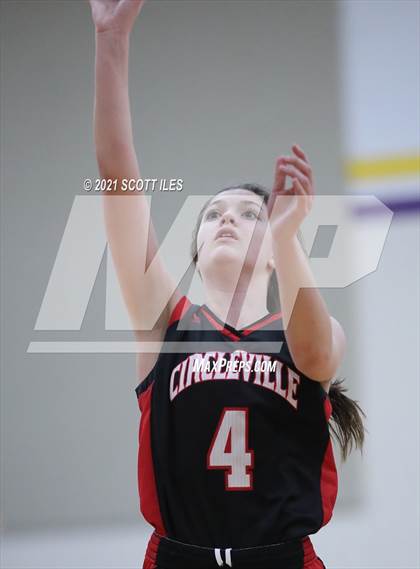 Thumbnail 3 in Bloom-Carroll vs. Circleville photogallery.
