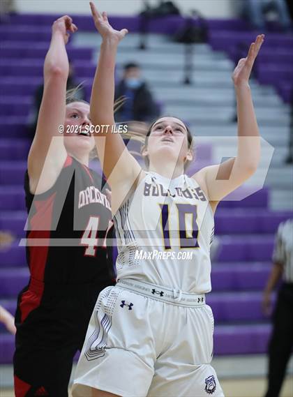 Thumbnail 2 in Bloom-Carroll vs. Circleville photogallery.