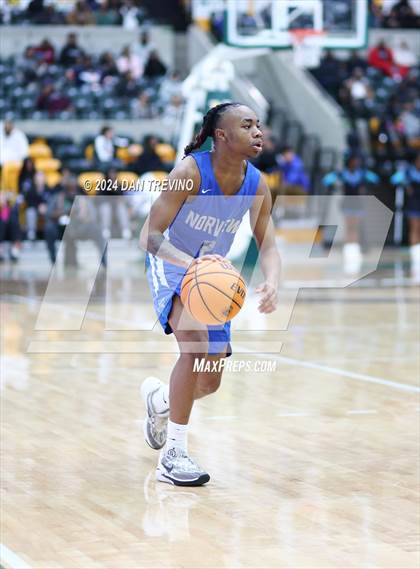 Thumbnail 3 in Norview vs Woodside (VHSL 5B Semifinal) photogallery.