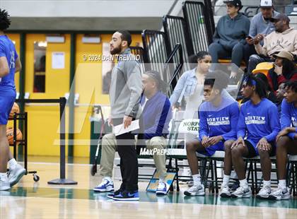Thumbnail 3 in Norview vs Woodside (VHSL 5B Semifinal) photogallery.