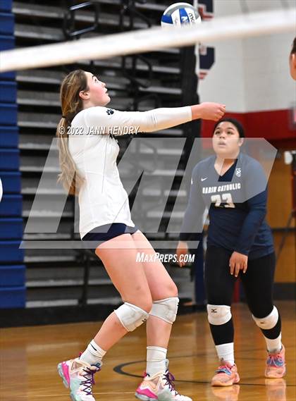 Thumbnail 2 in Marin Catholic vs. Madison (Durango Fall Classic) photogallery.