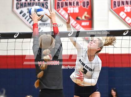 Thumbnail 2 in Marin Catholic vs. Madison (Durango Fall Classic) photogallery.