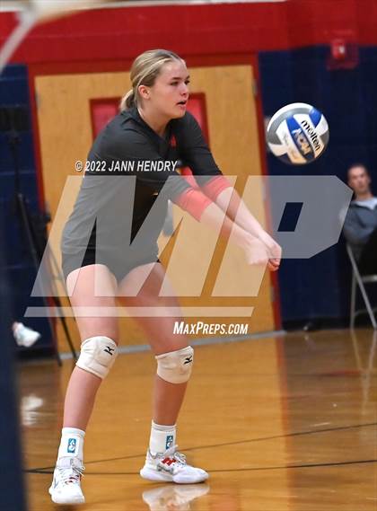 Thumbnail 1 in Marin Catholic vs. Madison (Durango Fall Classic) photogallery.