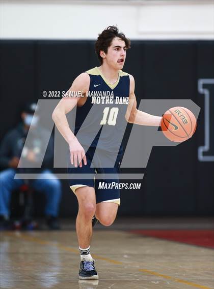 Thumbnail 3 in  Notre Dame (SO) @ Harvard-Westlake photogallery.
