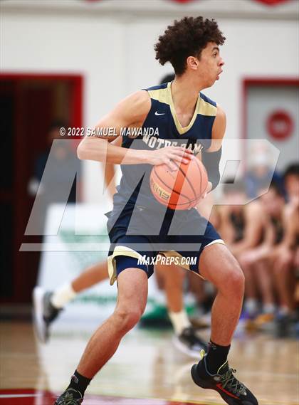 Thumbnail 3 in  Notre Dame (SO) @ Harvard-Westlake photogallery.