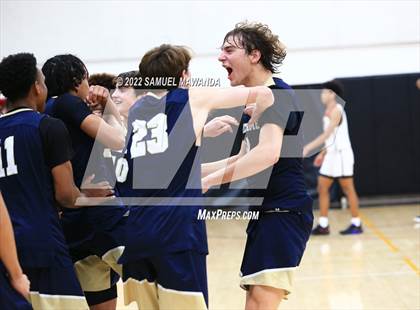 Thumbnail 1 in  Notre Dame (SO) @ Harvard-Westlake photogallery.