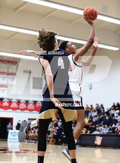 Thumbnail 3 in  Notre Dame (SO) @ Harvard-Westlake photogallery.