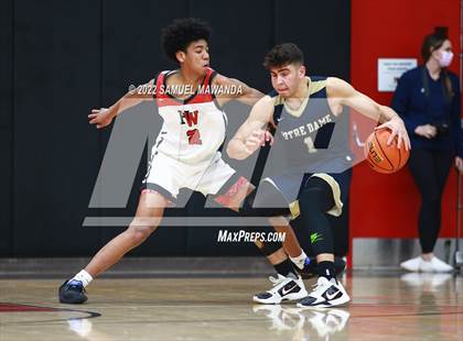 Thumbnail 2 in  Notre Dame (SO) @ Harvard-Westlake photogallery.
