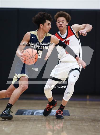 Thumbnail 2 in  Notre Dame (SO) @ Harvard-Westlake photogallery.