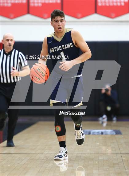 Thumbnail 3 in  Notre Dame (SO) @ Harvard-Westlake photogallery.