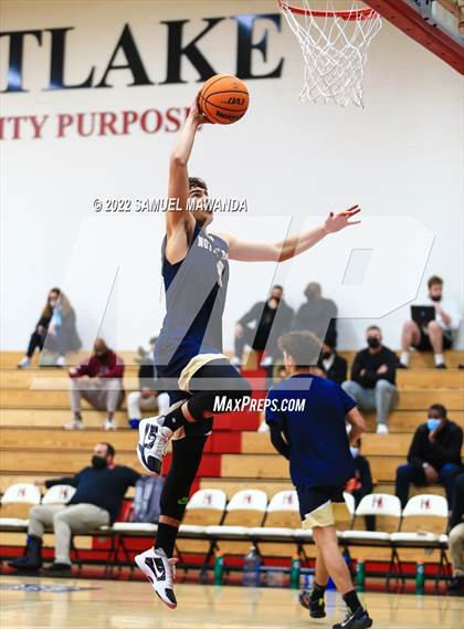 Thumbnail 3 in  Notre Dame (SO) @ Harvard-Westlake photogallery.