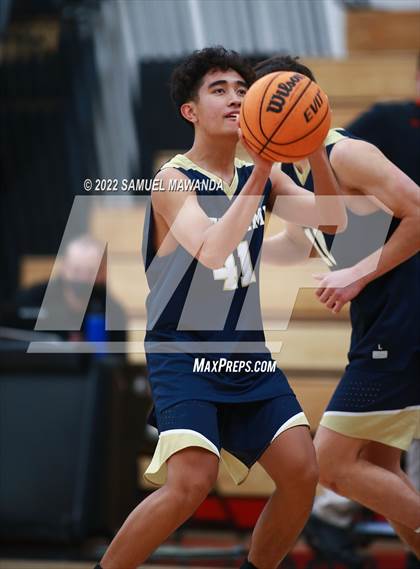 Thumbnail 3 in  Notre Dame (SO) @ Harvard-Westlake photogallery.