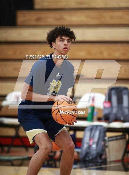Thumbnail 2 in  Notre Dame (SO) @ Harvard-Westlake photogallery.