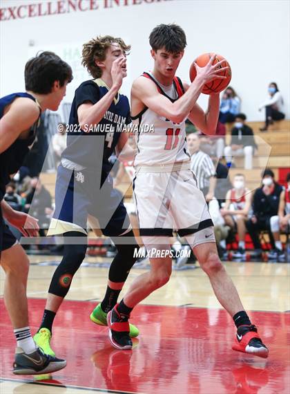 Thumbnail 3 in  Notre Dame (SO) @ Harvard-Westlake photogallery.